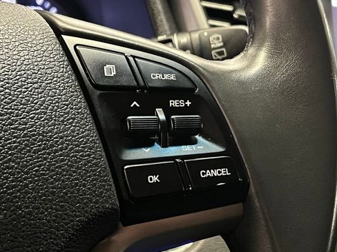 Used 2018 Hyundai Tucson Sport w/ Cargo Package image 13