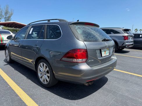 Used 2013 Volkswagen Jetta TDI FWD image 4