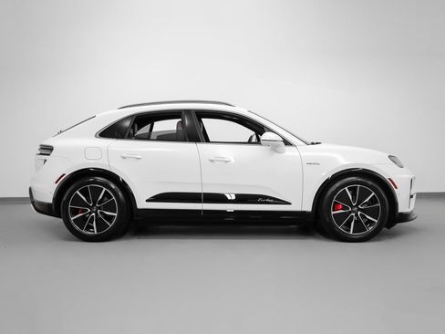 New 2025 Porsche Macan Turbo Electric image 13