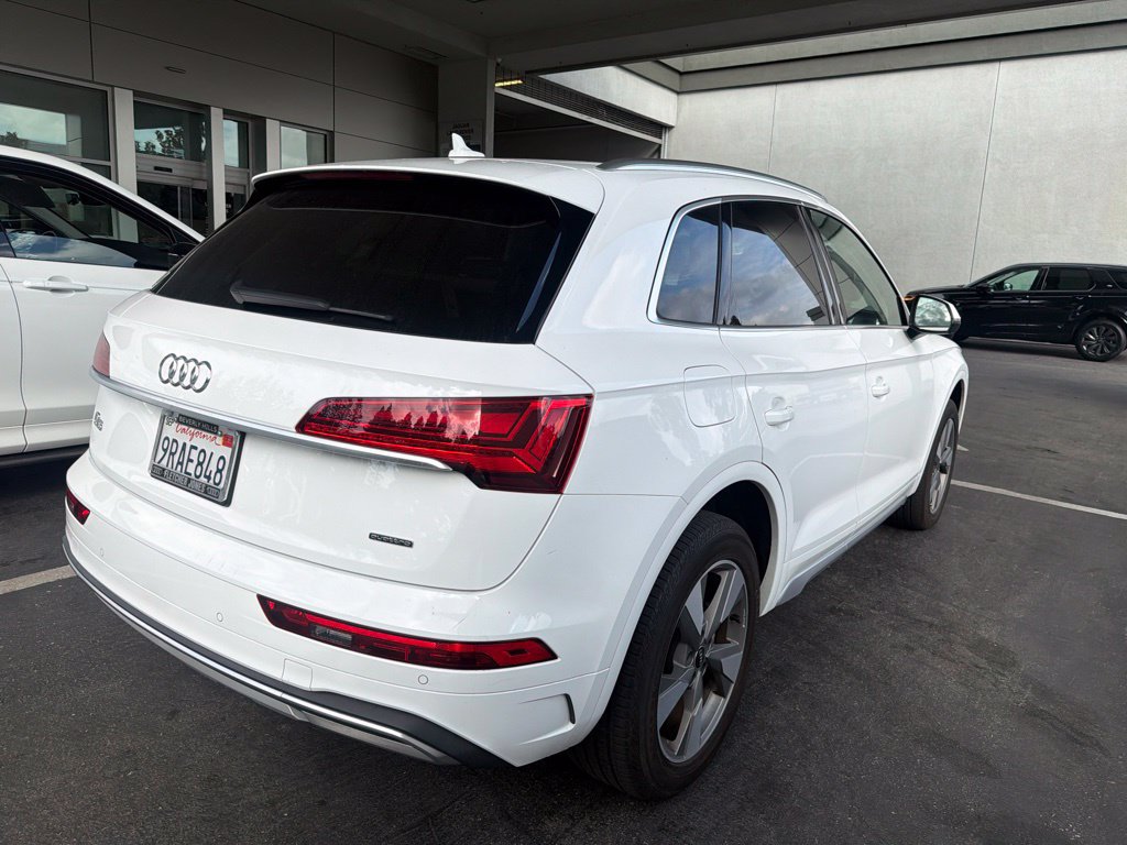 Used 2023 Audi Q5 2.0T Premium Plus w/ Premium Plus Package AWD/4WD image 9