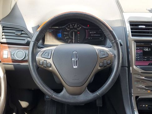 Used 2014 Lincoln MKX AWD w/ Equipment Group 102A image 26