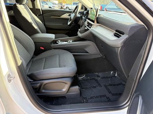 New 2026 Ford Explorer Active image 16