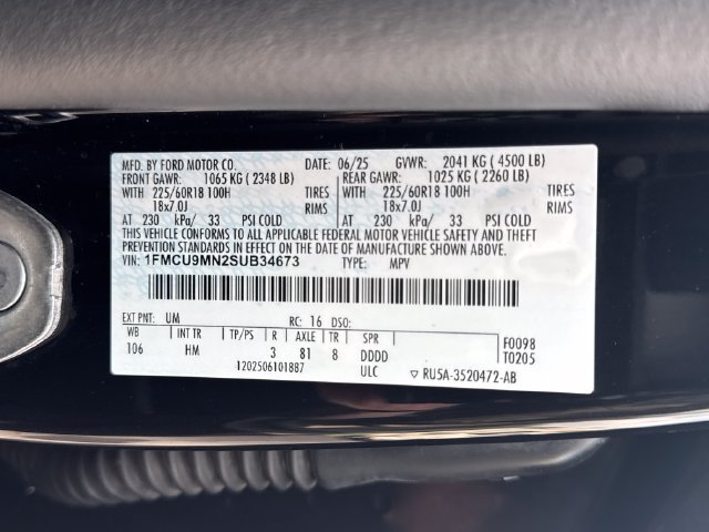 Used 2025 Ford Escape ST-Line AWD/4WD image 34