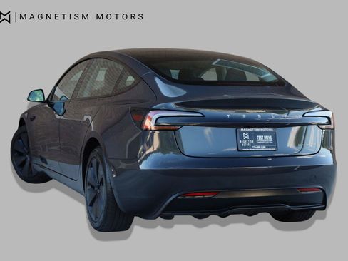 Used 2025 Tesla Model 3 Long Range AWD/4WD image 8