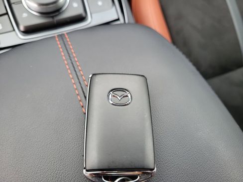 Certified 2025 MAZDA CX-30 Carbon image 35