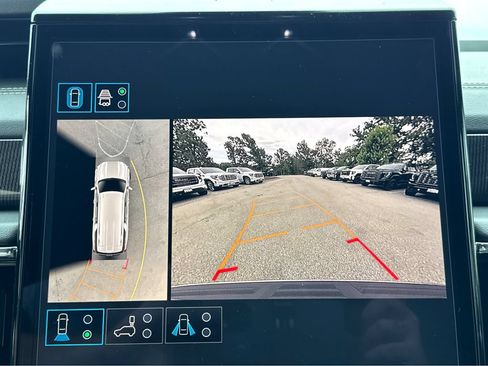 New 2026 GMC Yukon XL Elevation w/ LPO, Get Active Package AWD/4WD image 15