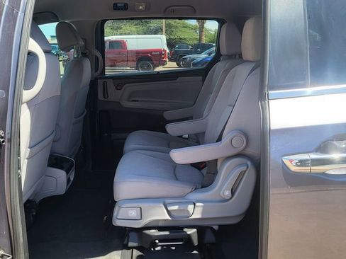 Used 2020 Honda Odyssey EX image 24