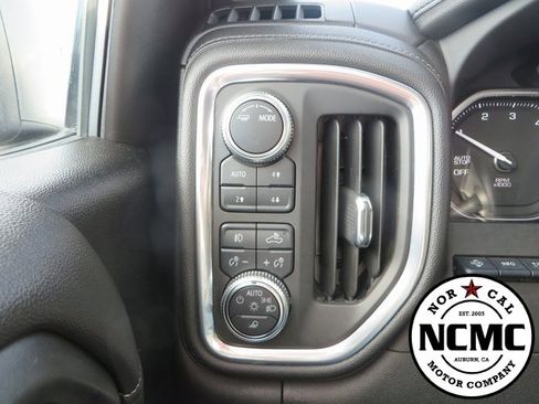 Used 2020 GMC Sierra 1500 Denali w/ Denali Ultimate Package image 44