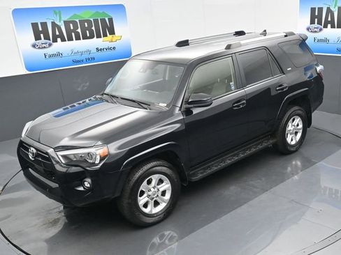 Used 2024 Toyota 4Runner SR5 image 23