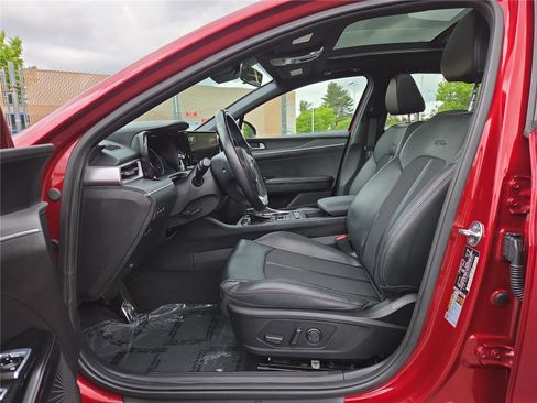Used 2024 Kia K5 GT-Line AWD/4WD image 12