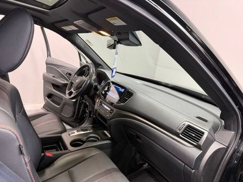Used 2023 Honda Passport TrailSport image 26