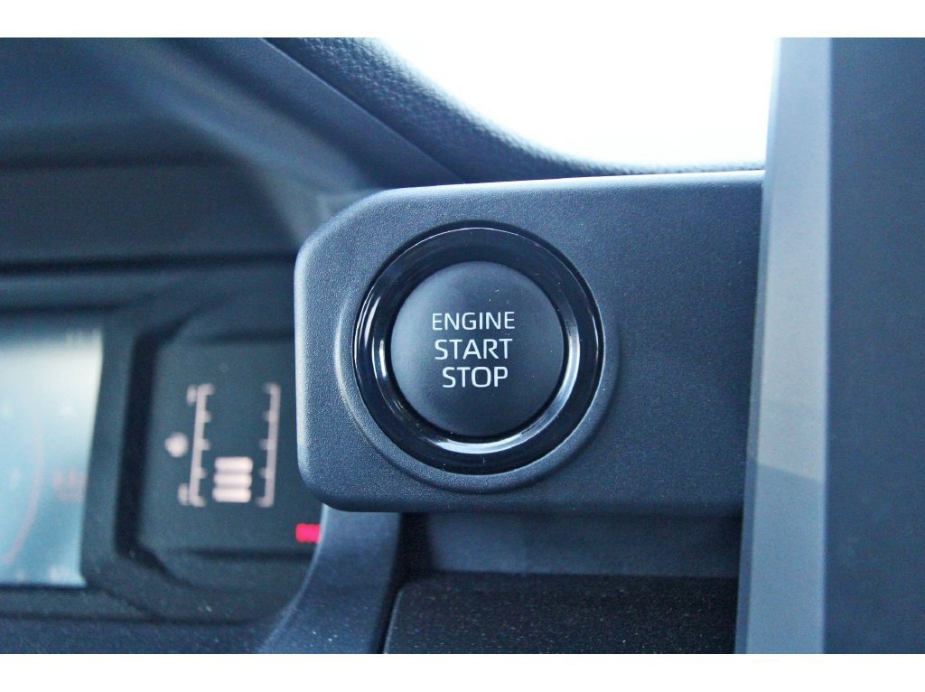 Used 2026 Toyota Tacoma SR5 AWD/4WD image 20