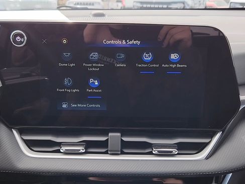 Used 2025 Chevrolet Equinox LT w/ Convenience Package II AWD/4WD image 14