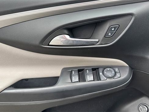 Used 2024 Buick Envista Avenir image 11