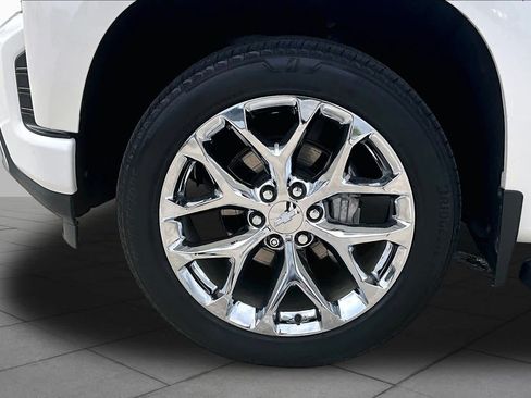 Used 2020 Chevrolet Silverado 1500 High Country AWD/4WD image 10