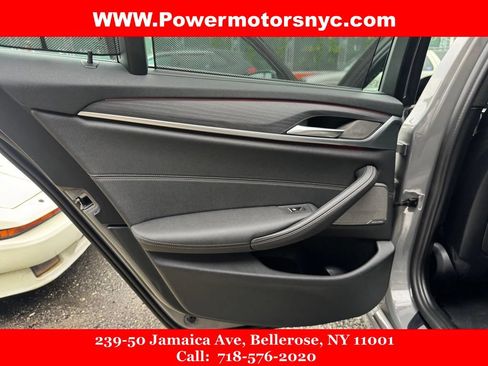 Used 2021 BMW 530i xDrive w/ Executive Package AWD/4WD image 24
