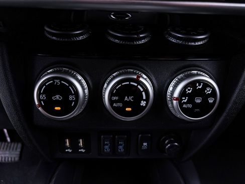 Used 2024 Mitsubishi Outlander Sport LE AWD/4WD image 24