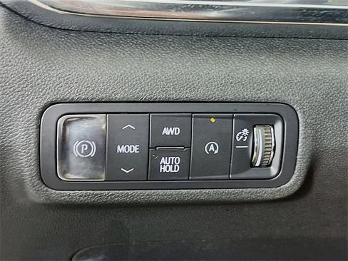 Used 2025 GMC Terrain Elevation image 11