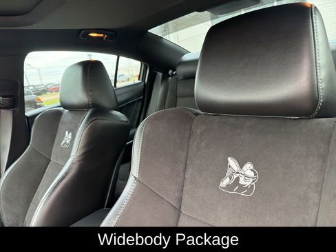 Used 2023 Dodge Charger Scat Pack image 4