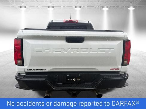Used 2023 Chevrolet Colorado Z71 w/ Z71 Convenience Package 2 AWD/4WD image 4