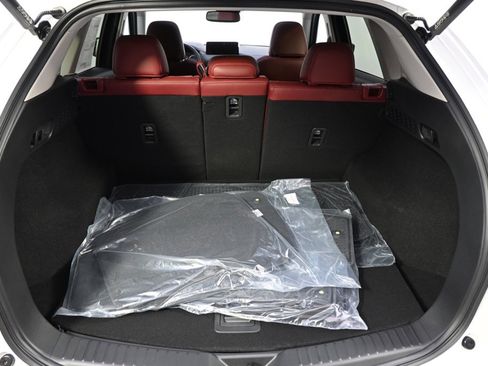 New 2025 MAZDA CX-5 Carbon Edition image 19