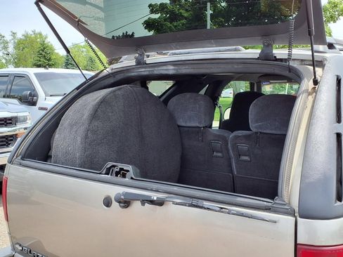 Used 2000 Chevrolet Blazer LS w/ LS Preferred Equipment Group AWD/4WD image 11