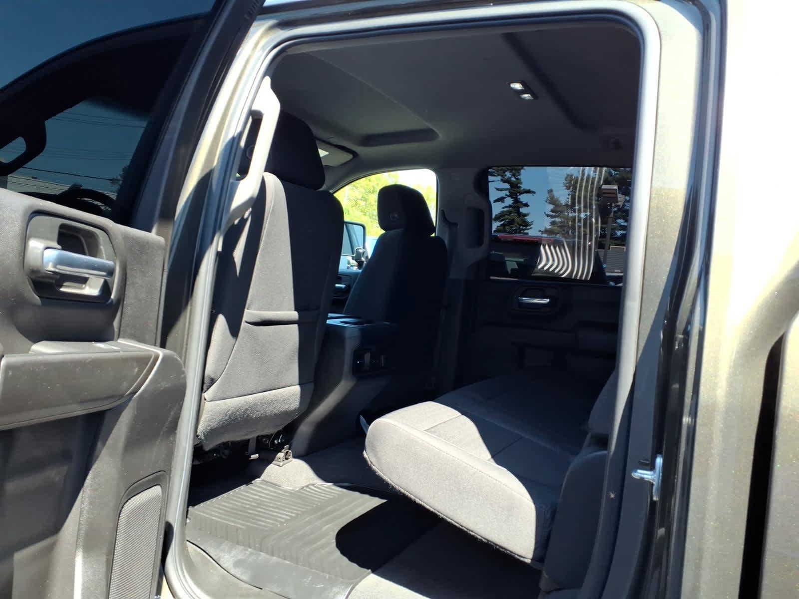 Used 2022 Chevrolet Silverado 3500 LT w/ All Star Edition AWD/4WD image 17