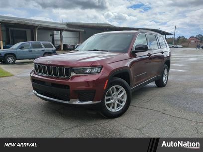 Used 2024 Jeep Grand Cherokee L Laredo