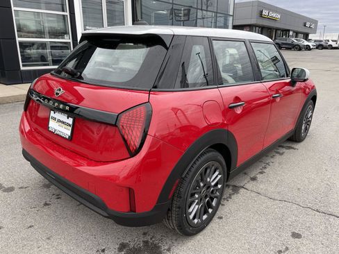 New 2026 MINI Cooper 4-Door Hardtop FWD image 8