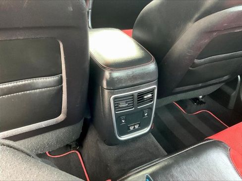 Used 2019 Dodge Charger Scat Pack w/ Dynamics Package RWD image 21
