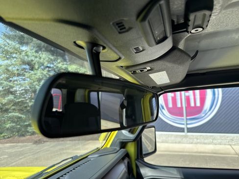 Used 2023 Jeep Gladiator Willys image 48