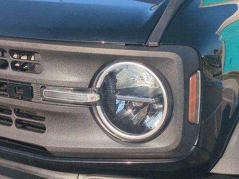 Used 2023 Ford Bronco 2-Door AWD/4WD image 10