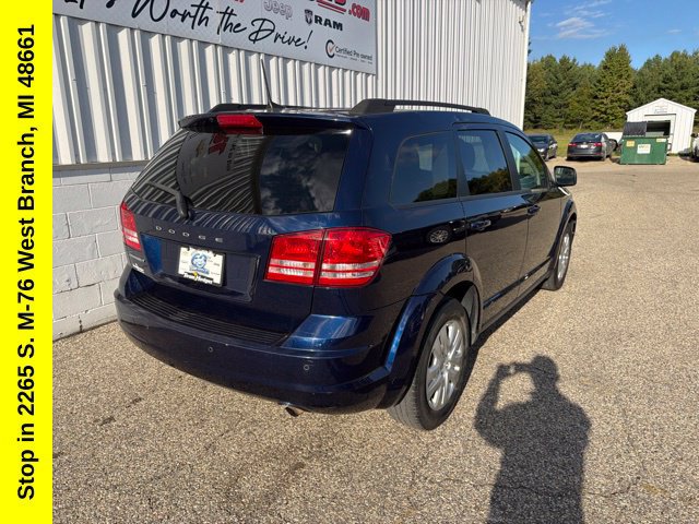 Used 2020 Dodge Journey SE w/ SE Popular Equipment Group FWD image 11