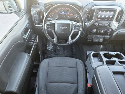 Used 2019 Chevrolet Silverado 1500 LT Trail Boss image 11