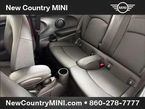 Used 2024 MINI Cooper 2-Door Hardtop FWD image 15
