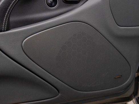 Used 2004 Mercedes-Benz SL 55 AMG image 12