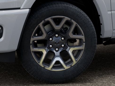 New 2026 RAM 1500 Laramie AWD/4WD image 25