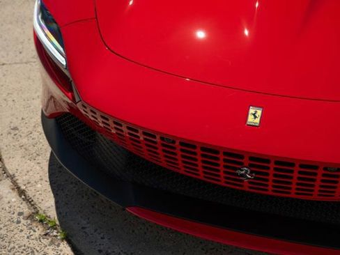 Certified 2025 Ferrari Roma Spider image 11