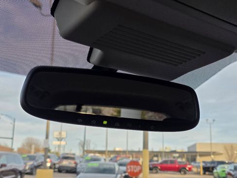 Used 2019 Nissan Armada SL w/ Premium Package image 25