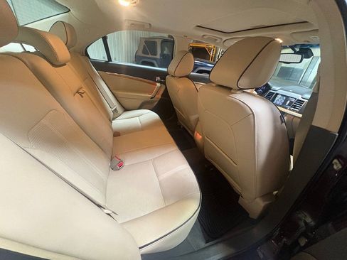 Used 2011 Lincoln MKZ w/ 102A Rapid Spec Order Code FWD image 14