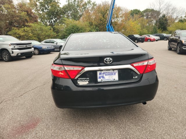 Used 2017 Toyota Camry LE FWD image 11