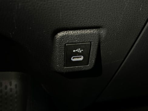 Used 2023 Toyota Corolla LE image 30