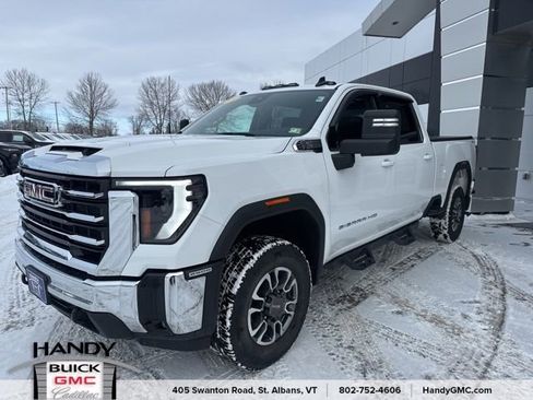 Certified 2024 GMC Sierra 2500 SLE w/ SLE Convenience Package image 3