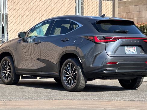 Certified 2024 Lexus NX 250 FWD image 6