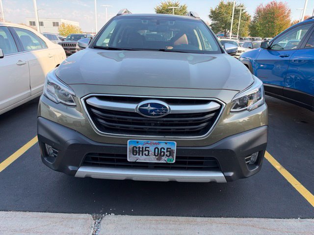 Used 2022 Subaru Outback Touring XT AWD/4WD image 2