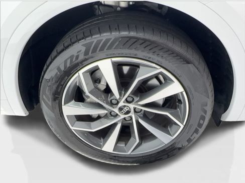 Used 2022 Audi Q5 2.0T Premium Plus AWD/4WD image 14