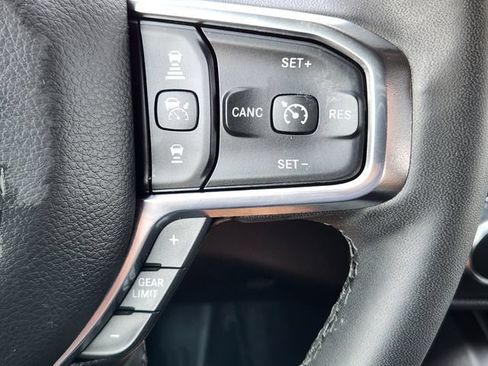 Used 2025 RAM 1500 Big Horn AWD/4WD image 28