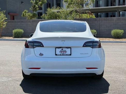Used 2021 Tesla Model 3 Performance AWD/4WD image 5