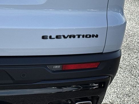 New 2026 GMC Acadia Elevation image 11