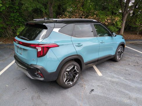 New 2026 Kia Seltos SX AWD/4WD image 7